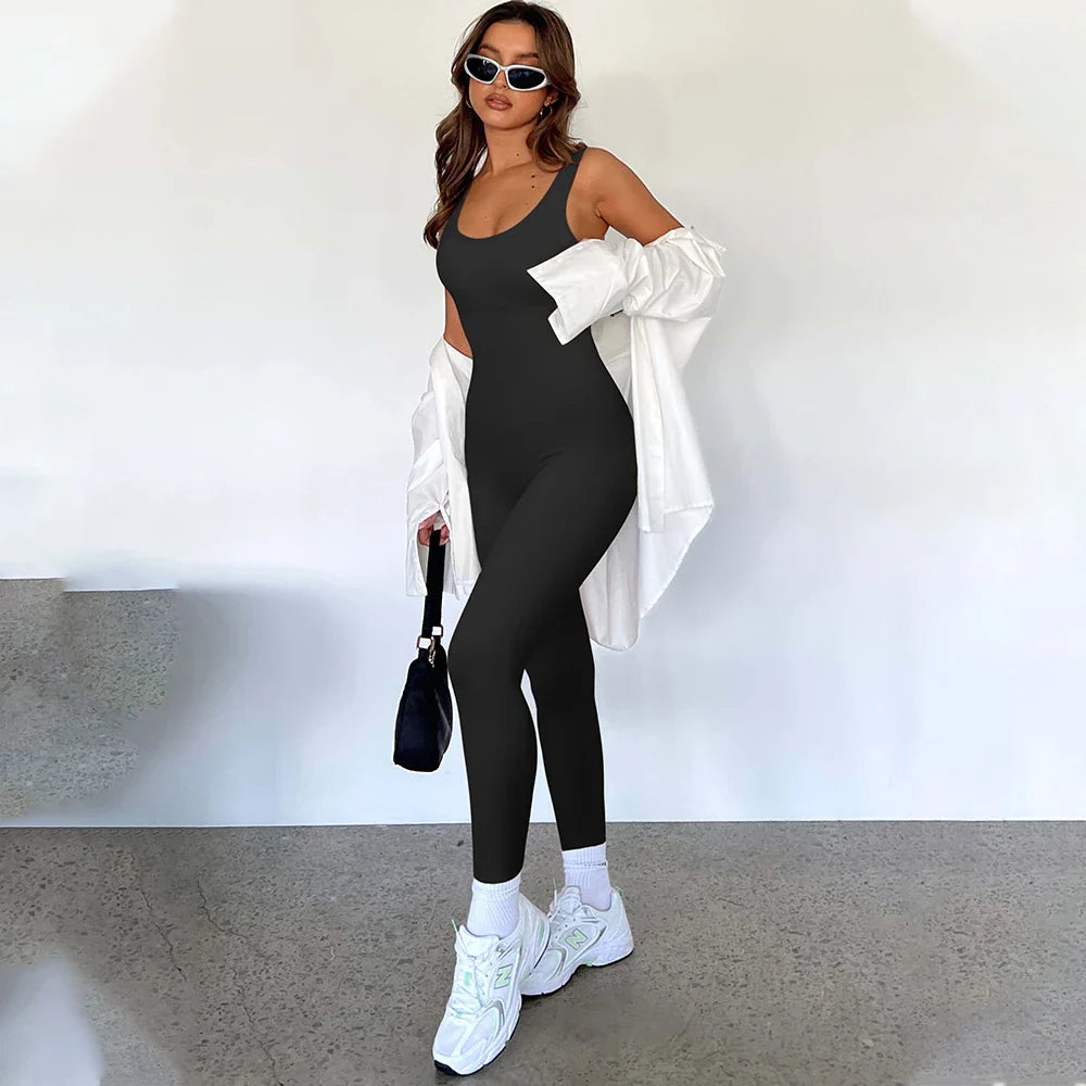 Junge, Jumpsuit, einfarbiges Polyester mit ärmellosem durchbrochenem Design-5