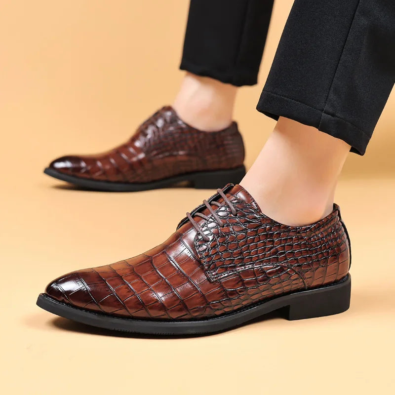 Variant image for Herrenschuhe, Krokodilmuster, veganes Leder, spitzes Top-1