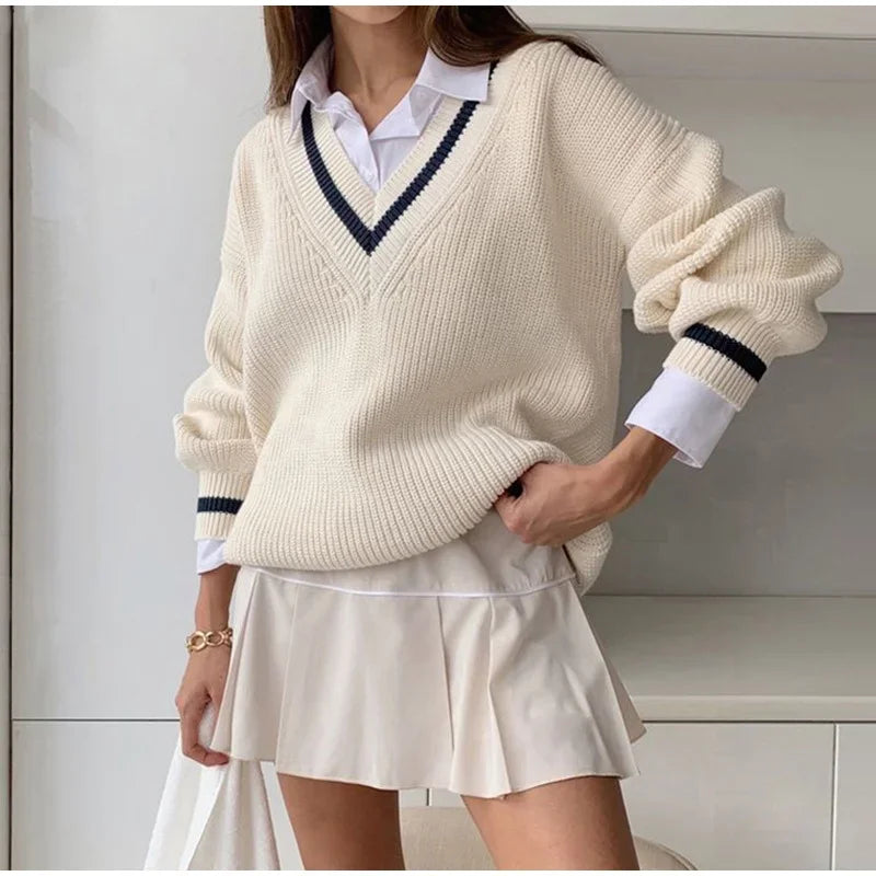 Variant image for Damen-Pullover, V-Ausschnitt, klassische Passform, weicher Stoff-1