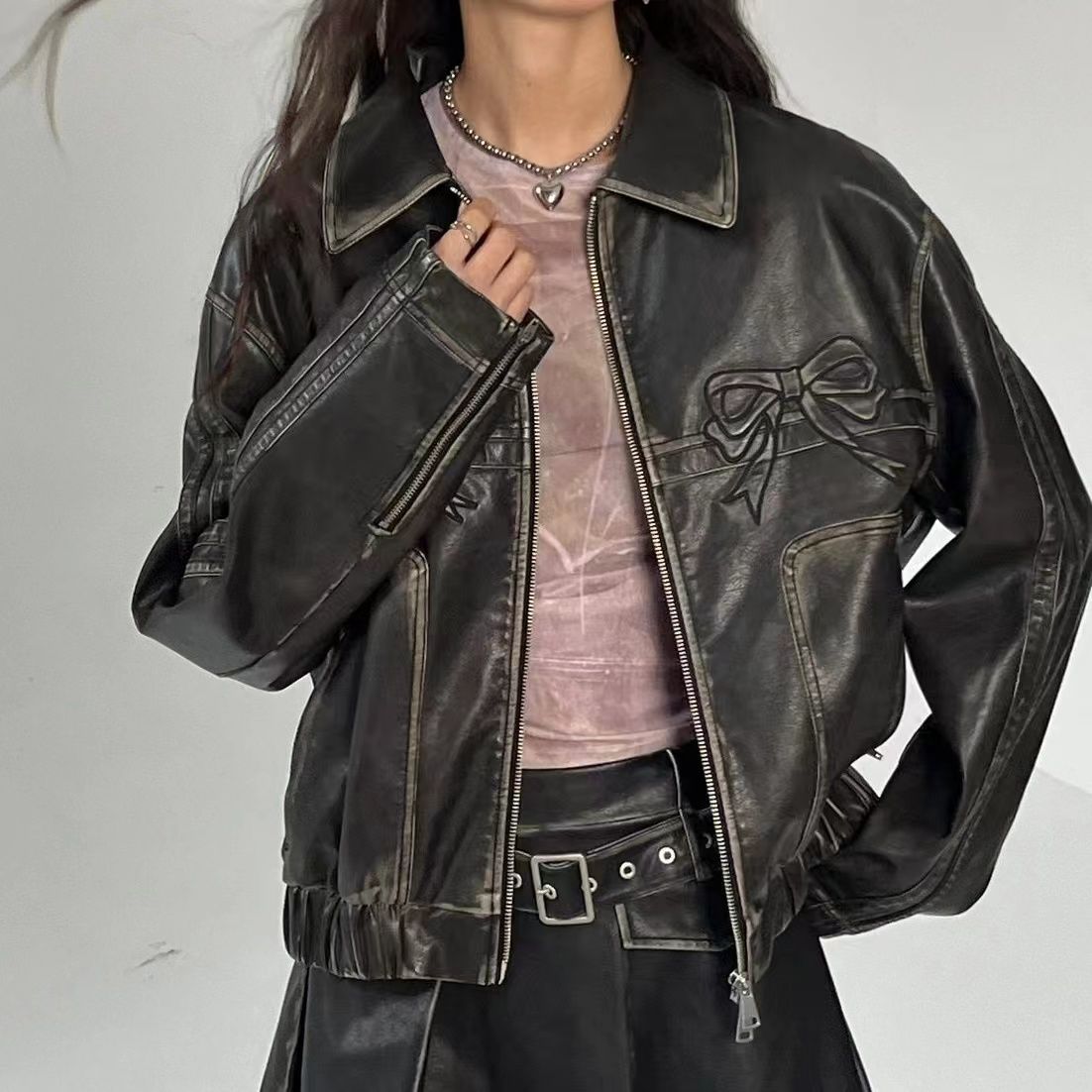 Damenjacke Schlaufendetail Leder Moderner Stil 8