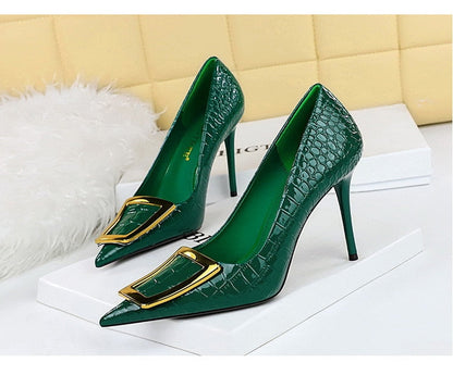 Damen-Stilettos, Krokodilprägung, PU-Leder, spitze Zehe-4