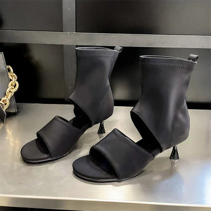 Elegante Damen-Sandalen mit offener Spitze und schmalem Absatz aus Stretchmaterial – Bequeme Passform und Gummisohle 1