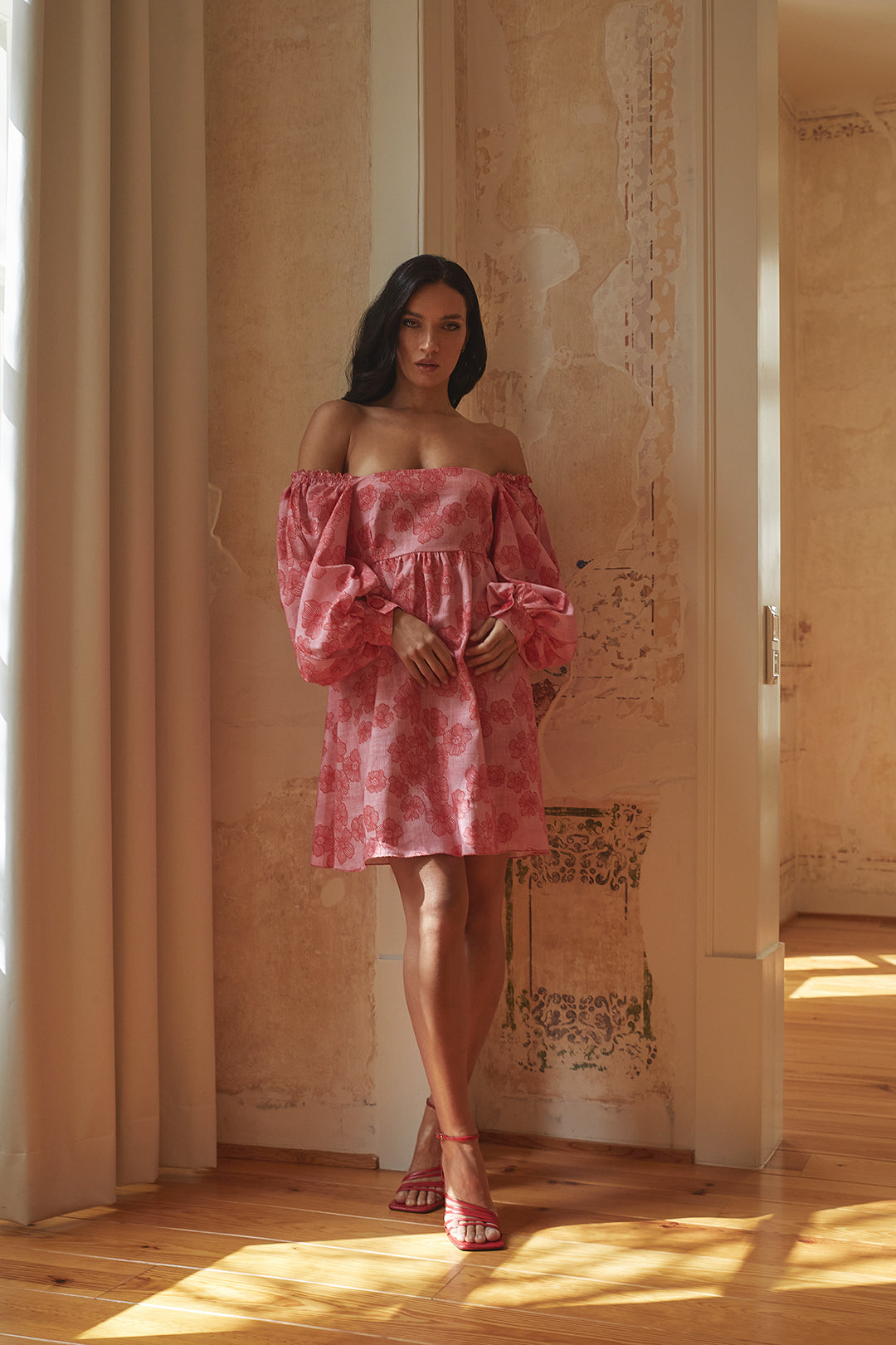 Damen-Kleid Babydoll mit Ballonärmeln aus Viskose und Leinen-5