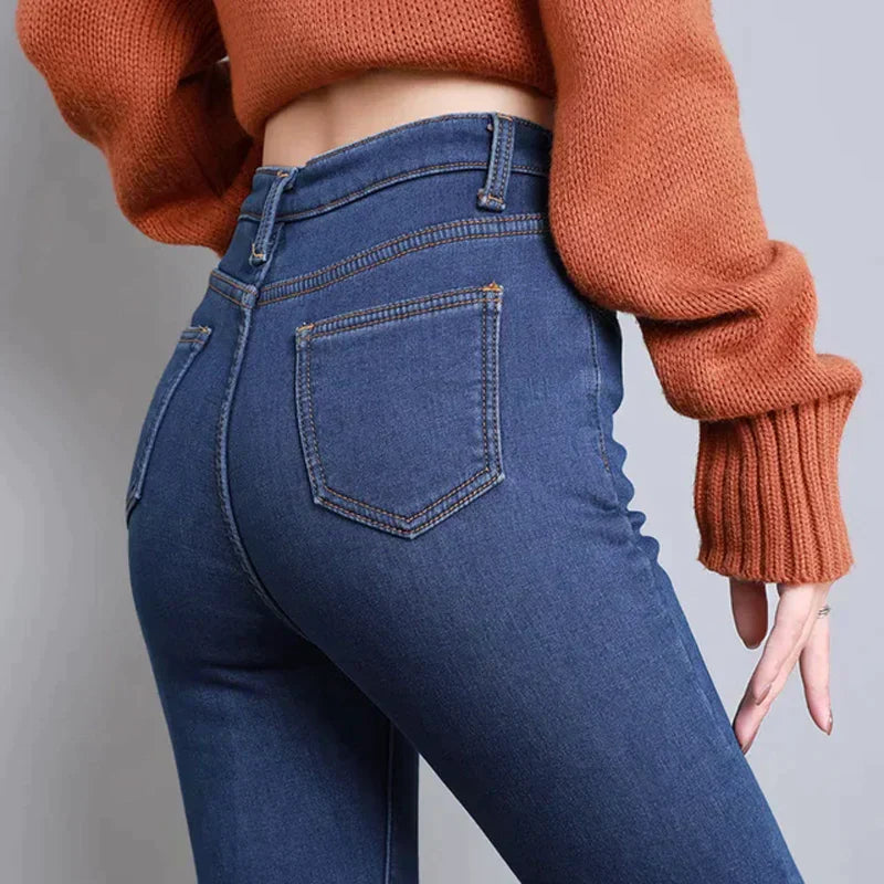 Hochtaillierte Jeans für Frauen mit warmem Plüschfutter – Slim-Fit-Denim mit praktischen Taschen 6