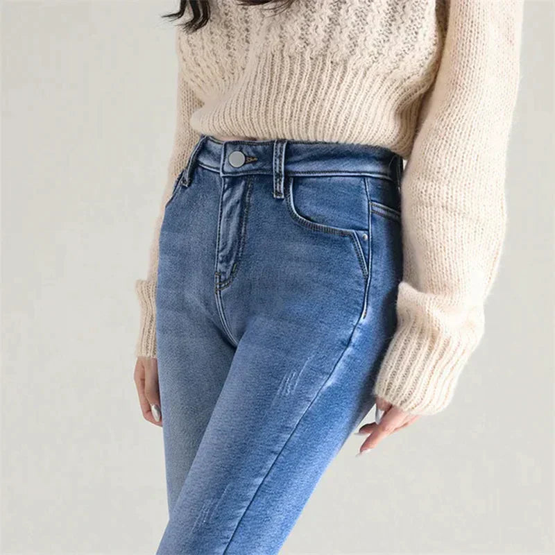 Hochtaillierte Jeans für Frauen mit warmem Plüschfutter – Slim-Fit-Denim mit praktischen Taschen 4