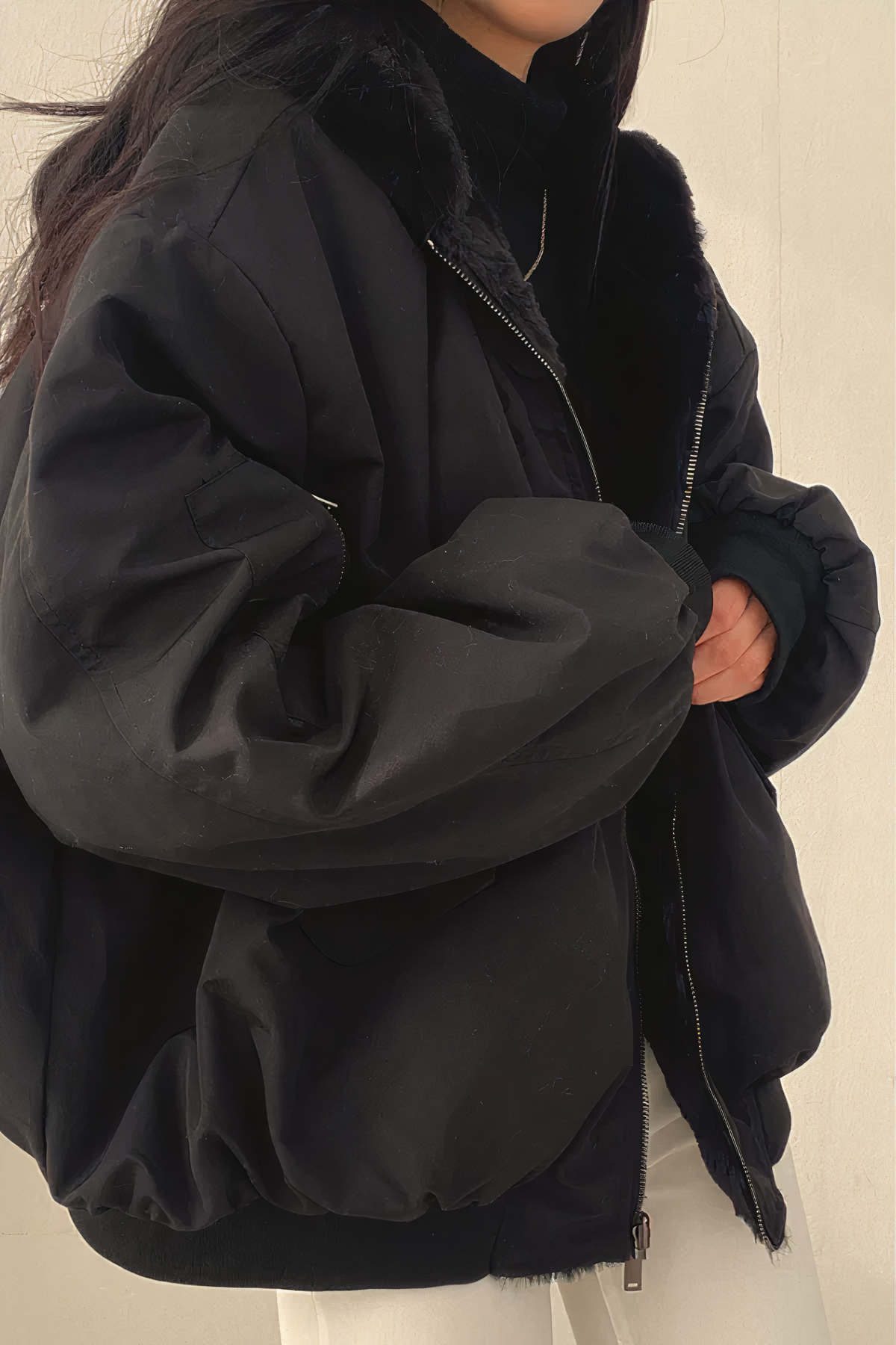 Variant image for Langer Wintermantel Damen mit Kaschmir-Kapuze und Lammfellfutter-5