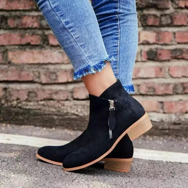 Damen-Stiefeletten aus Leder mit orthopädischem Design-5