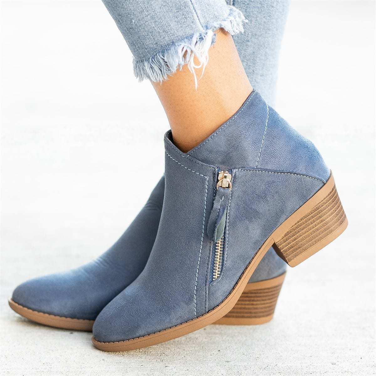 Damen-Stiefeletten aus Leder mit orthopädischem Design-1
