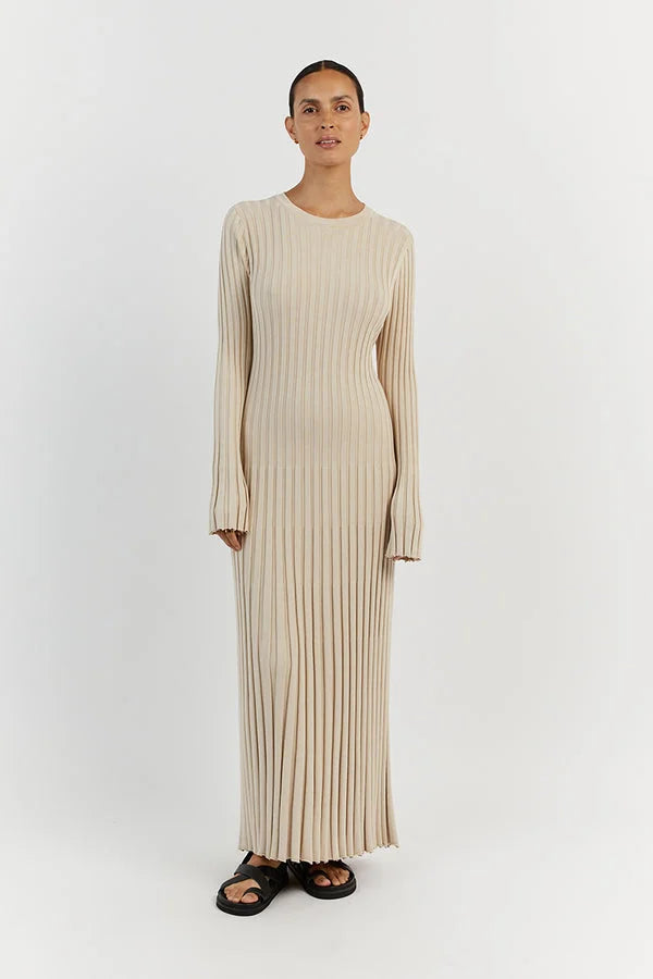 Schwarzes Midikleid für Damen mit rundem Ausschnitt und langen Ärmeln – Strickdesign aus weichem, elastischem Stoff 4