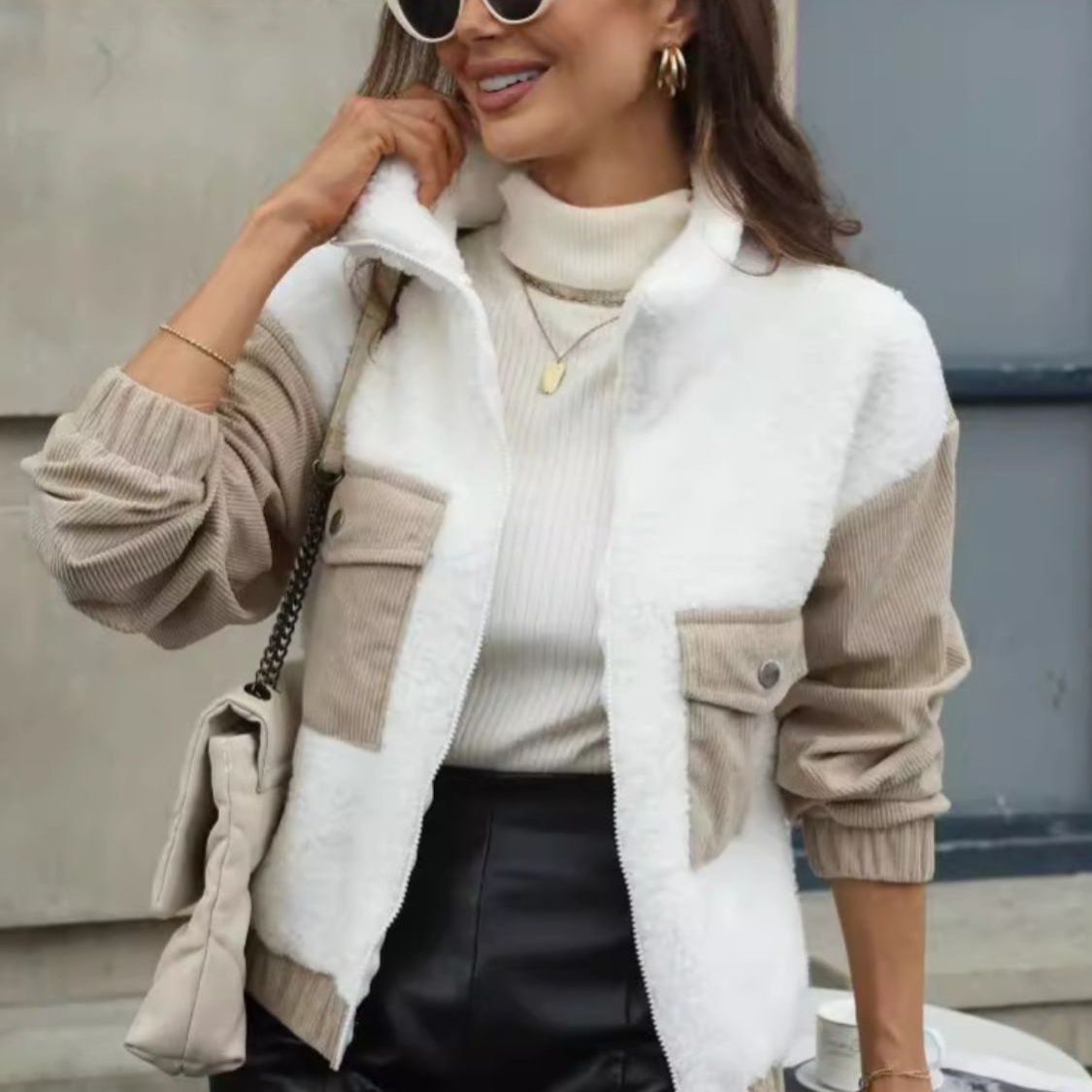Damen-Mantel Zip mit Kontrastdesign in Beige und Weiß-4