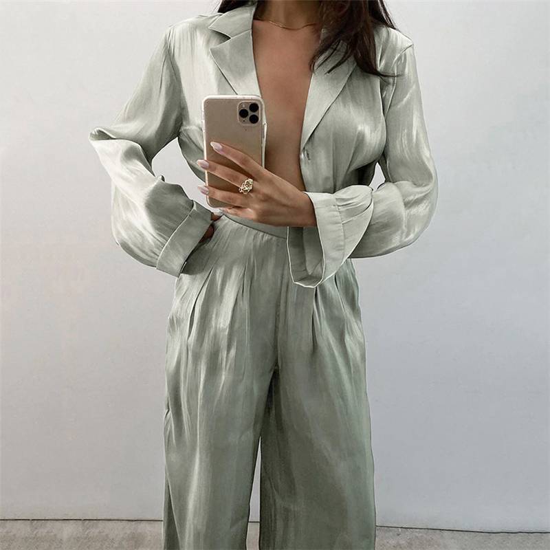 Langes Hemd mit Notch-Lapel und bequemen Hosen aus Seide und Baumwolle für Damen – Elegantes und vielseitiges Outfit 2