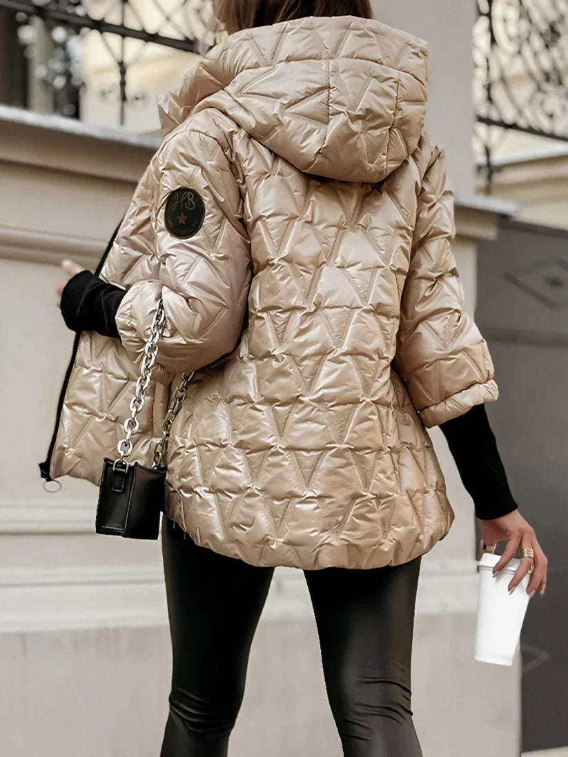 Damenjacke im Quilt-Design aus isolierendem Material – Figurbetont mit Taschen für kalte Wintertage 3