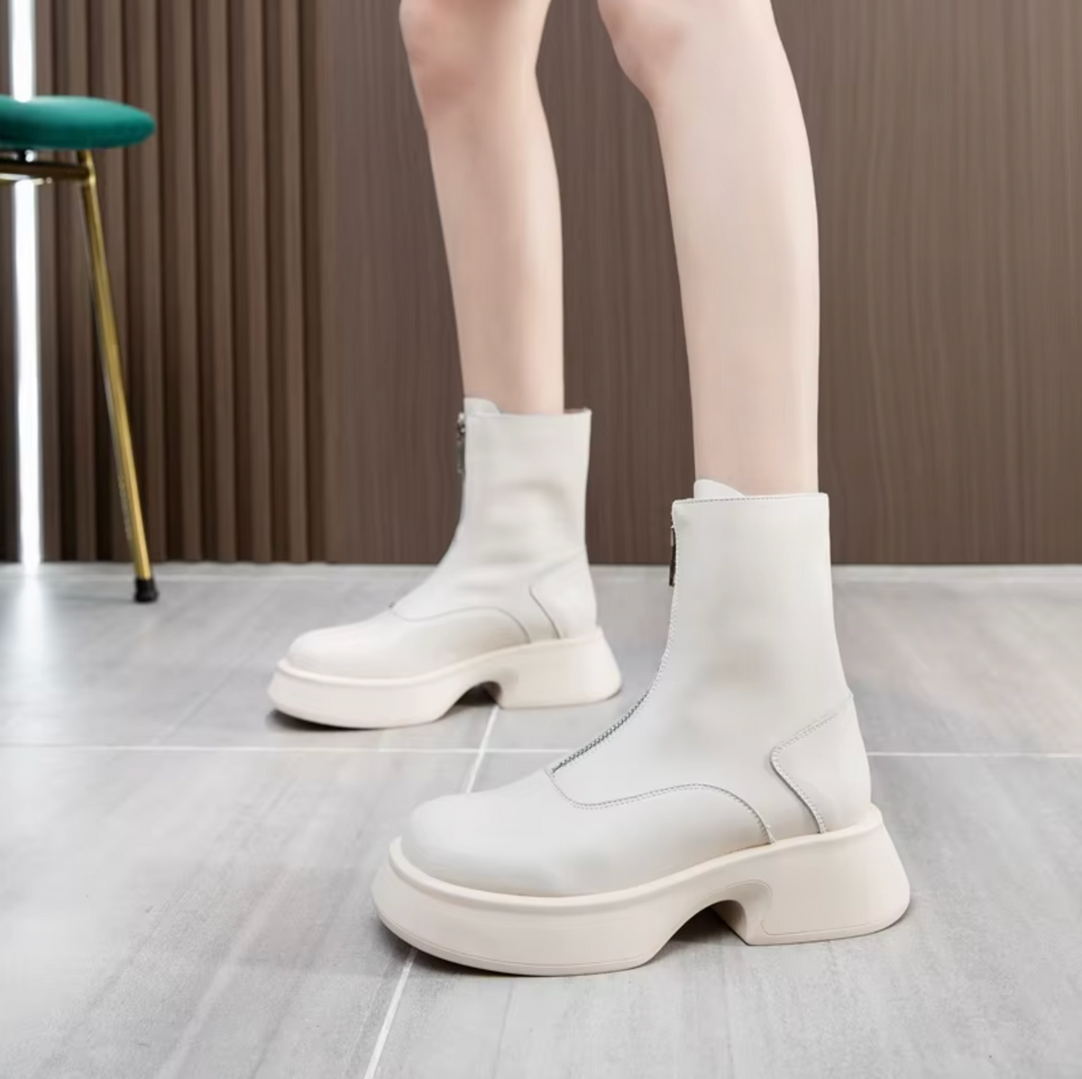 Gefütterte Damen-Winterstiefel, aus Leder, mit Reißverschluss-6