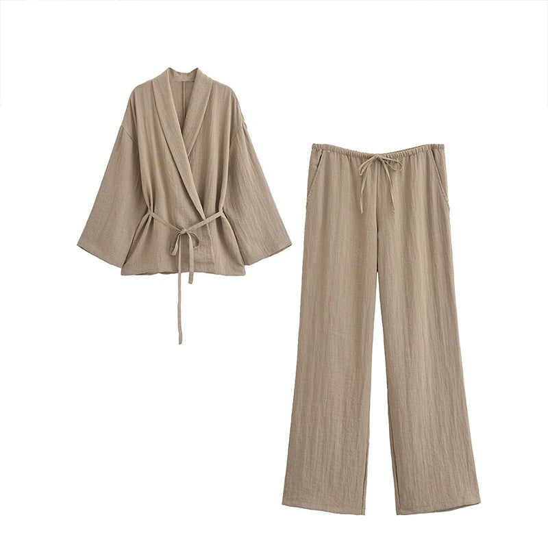 Variant image for Damen-Set: V-förmiges Wickel-Top, weite Hose, atmungsaktiver Stoff-5