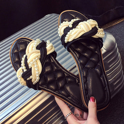 Damen-Sandalen, flach, PU-Leder mit Perlendetails-1