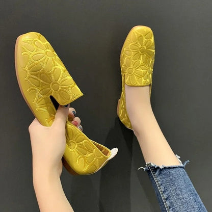 Damen Flache Schuhe Geblümtes Design PU-Leder 12