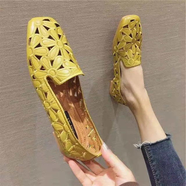 Damen Flache Schuhe Geblümtes Design PU-Leder 9