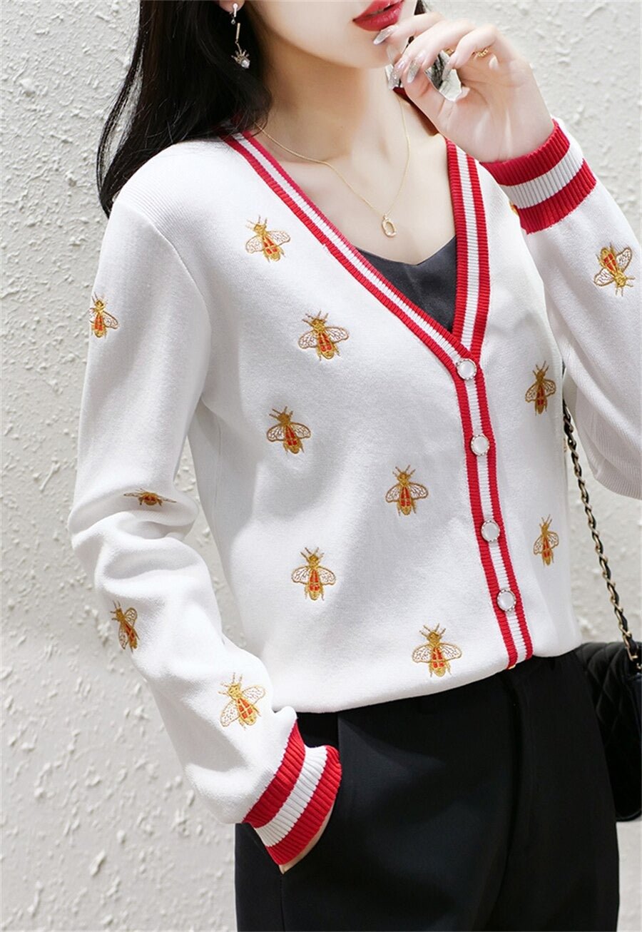 Damen-Strickjacke mit Bienenmotiv aus hochwertigem Material – elegante Passform für Alltag und festliche Anlässe 2