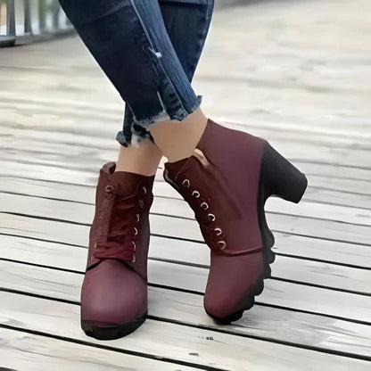 Damenstiefel im Chelsea-Stil mit hohem Absatz aus Leder und Synthetikmaterialien-3